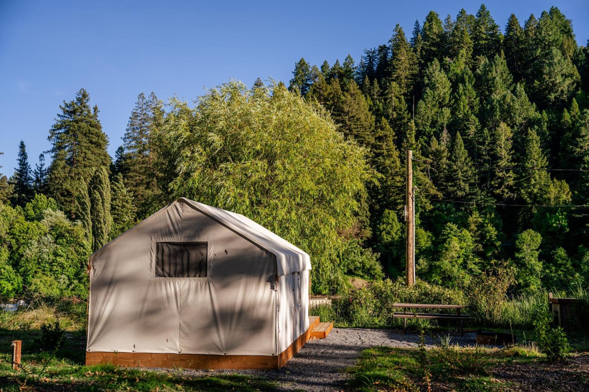 Johnson'S Beach Cabins And Campground Guerneville Exterior foto